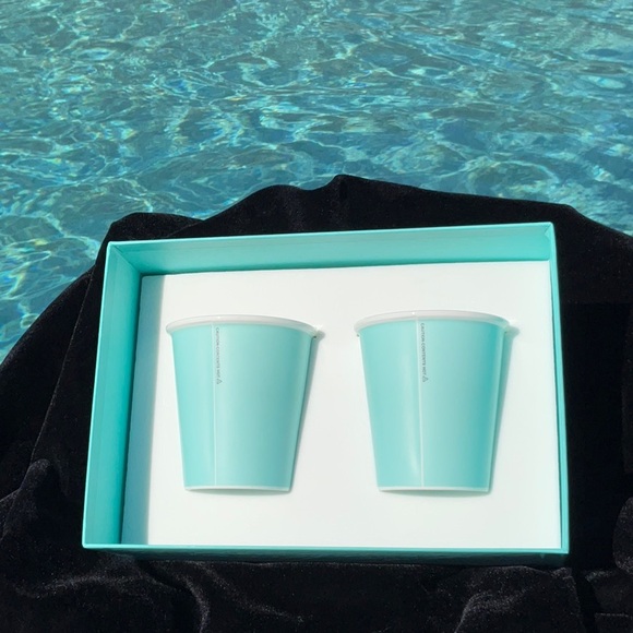 Tiffany Coffee Cups in Bone China, Set of two New In Box - Picture 5 of 13